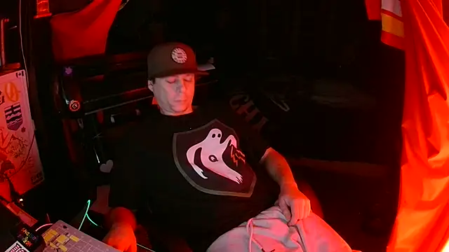 Bowerboi online show from 20, 11, 2025