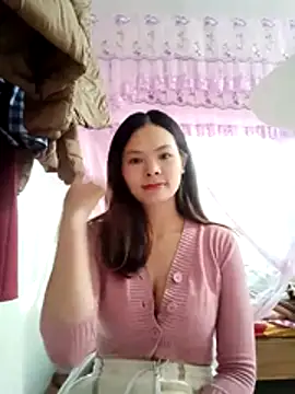 quynhquynh  online show from 10, 1, 2026