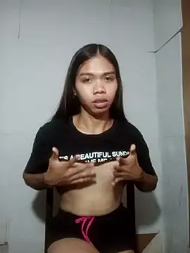 asian reyanxxx online show from 23, 11, 2025