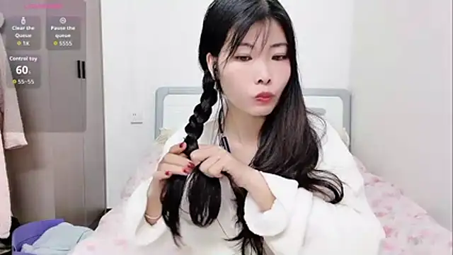 Ava-Baby online show from 26, 11, 2025