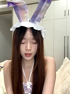 Lgirl-520 online show from 19, 12, 2025