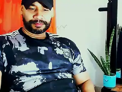 musclehetero online show from 31, 5, 2026