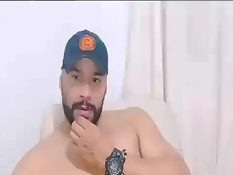 musclehetero online show from 2, 3, 2026