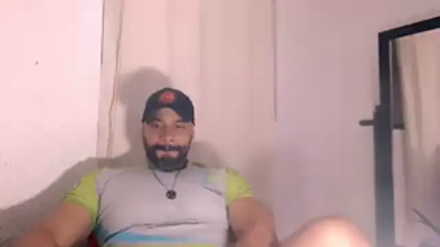 Snapshot of musclehetero chatting on 27, 6, 2026 musclehetero online show from 27, 6, 2026
