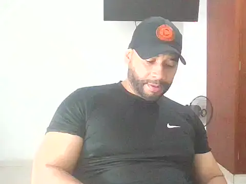 musclehetero online show from 17, 12, 2025