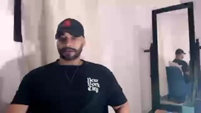 Snapshot of musclehetero chatting on 1, 7, 2026 musclehetero online show from 1, 7, 2026
