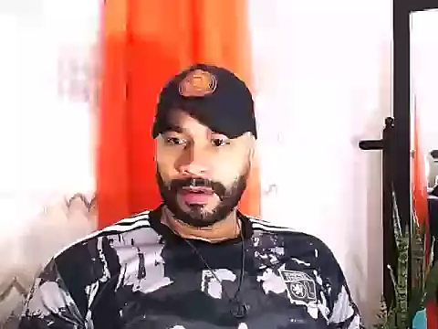 musclehetero online show from 4, 6, 2026