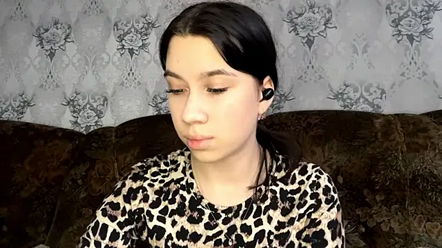 DebbiGoodknight online show from 16, 12, 2025