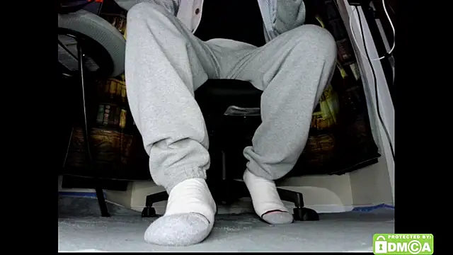 justshutupandwatch online show from 4, 2, 2026