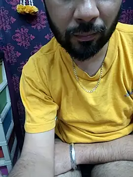 Cute Lucky online show from 18, 12, 2025