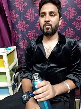 Cute Lucky online show from 13, 4, 2026