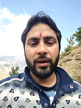 Cute Lucky online show from 9, 4, 2026