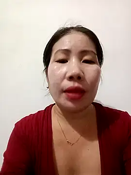 Snapshot of Reema_143 chatting on 15, 12, 2025 Reema 143 online show from 15, 12, 2025