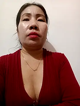 Snapshot of Reema_143 chatting on 18, 12, 2025 Reema 143 online show from 18, 12, 2025