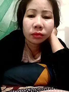 Snapshot of Reema_143 chatting on 5, 1, 2026 Reema 143 online show from 5, 1, 2026