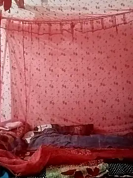 Snapshot of Reema_143 chatting on 15, 1, 2026 Reema 143 online show from 15, 1, 2026