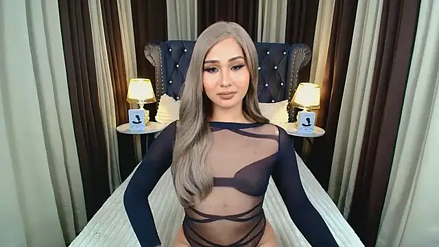 Iris Hilton online show from 18, 12, 2025