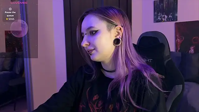 Snapshot of lavender_monster chatting on 8, 2, 2026 lavender monster online show from 8, 2, 2026