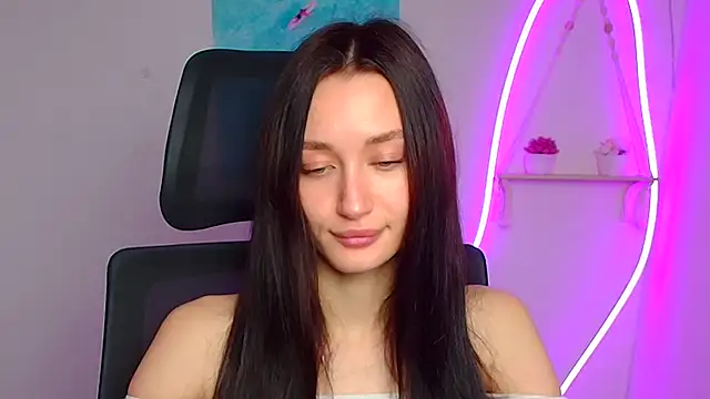 Stella XO online show from 2, 4, 2026