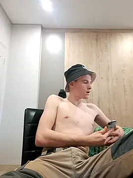 Tinny Twink RSA online show from 20, 11, 2025