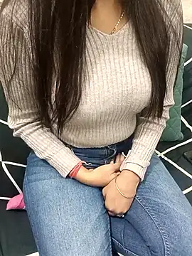 pure beauty03 online show from 4, 12, 2025