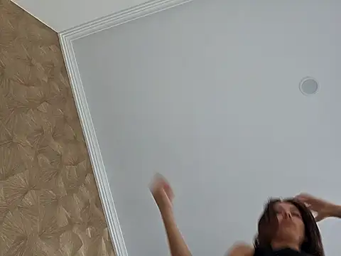 Virggin Squirt online show from 4, 12, 2025