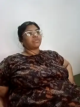 Riya-mallus online show from 24, 11, 2025