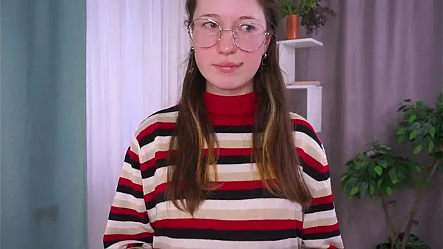 MiraFenech online show from 26, 11, 2025