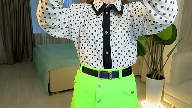 MiraFenech online show from 3, 12, 2025