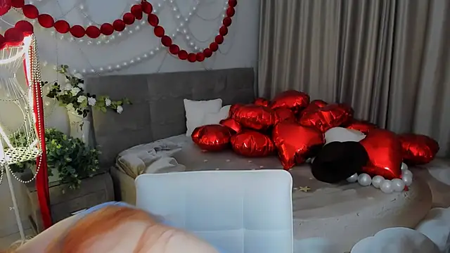 Snapshot of AirySilhouette chatting on 19, 2, 2026 AirySilhouette online show from 19, 2, 2026