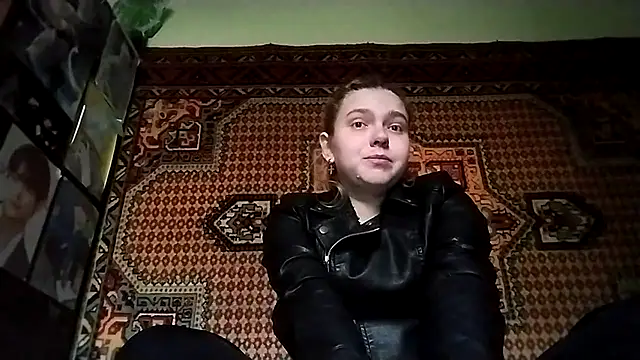 KikiBang online show from 28, 11, 2025