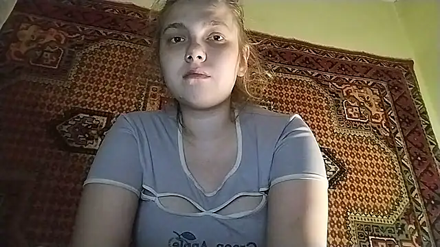 KikiBang online show from 21, 4, 2026