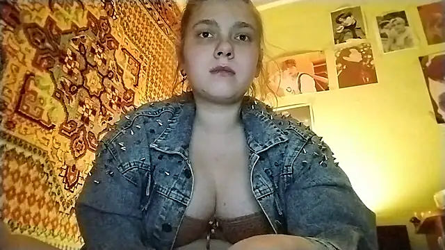 KikiBang online show from 9, 4, 2026