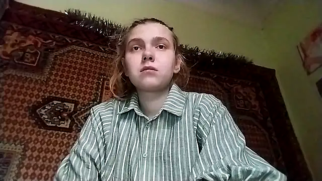 KikiBang online show from 21, 12, 2025