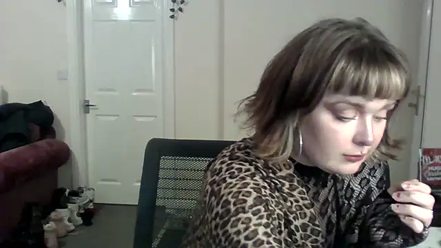 Persha XX online show from 25, 11, 2025