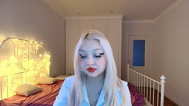 angelicaya online show from 28, 11, 2025