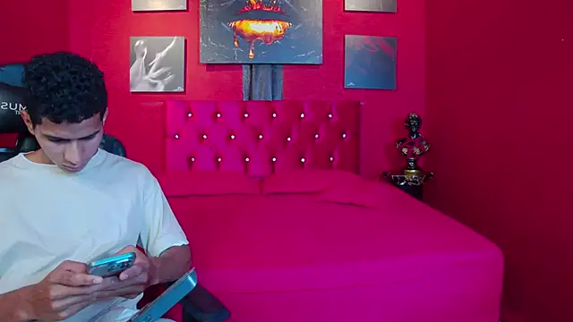 Noah Greenhart online show from 11, 1, 2026