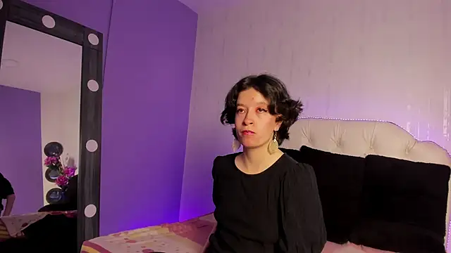 CoralAndOcean  online show from 4, 12, 2025