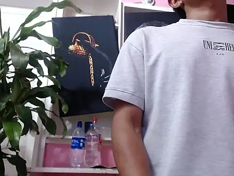 Snapshot of crissex3 chatting on 25, 2, 2026 crissex3 online show from 25, 2, 2026