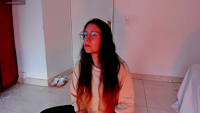 Julieta Lein  online show from 8, 1, 2026