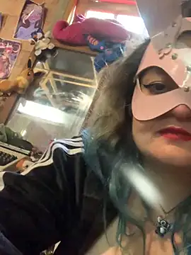 Madolina online show from 20, 11, 2025