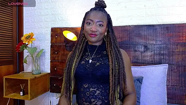 Amy Brunette online show from 4, 12, 2025