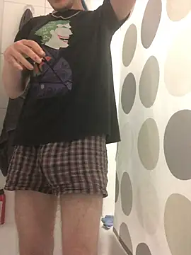 Spielzeugtwink online show from 17, 6, 2026