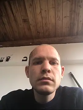 Spielzeugtwink online show from 12, 6, 2026