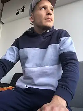 Spielzeugtwink online show from 3, 7, 2026