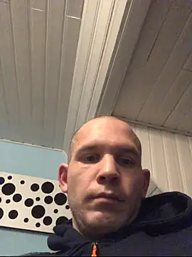 Spielzeugtwink online show from 26, 11, 2025