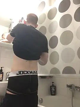 Spielzeugtwink online show from 2, 4, 2026