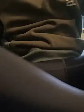 Spielzeugtwink online show from 2, 2, 2026