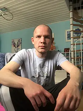 Spielzeugtwink online show from 6, 5, 2026