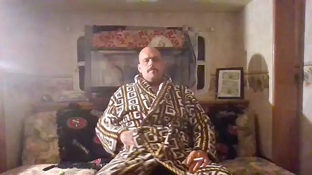 BigriskDaddy92 online show from 10, 1, 2026